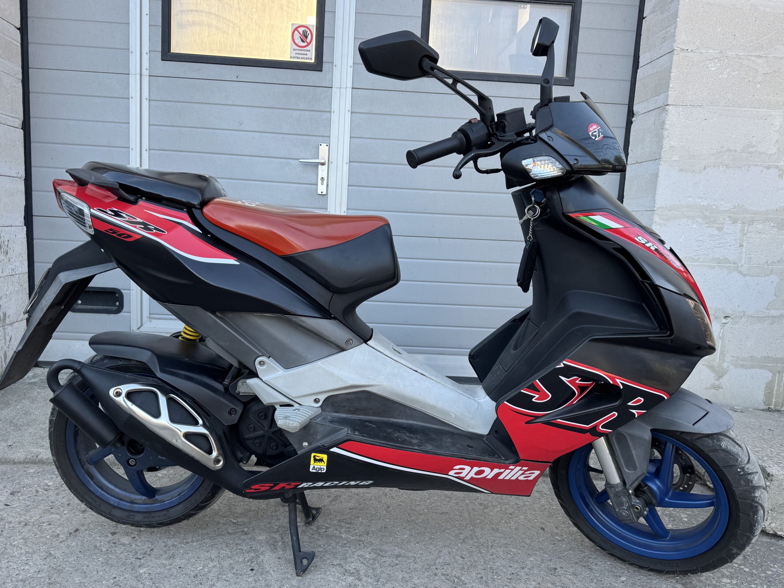 APRILIA SR50