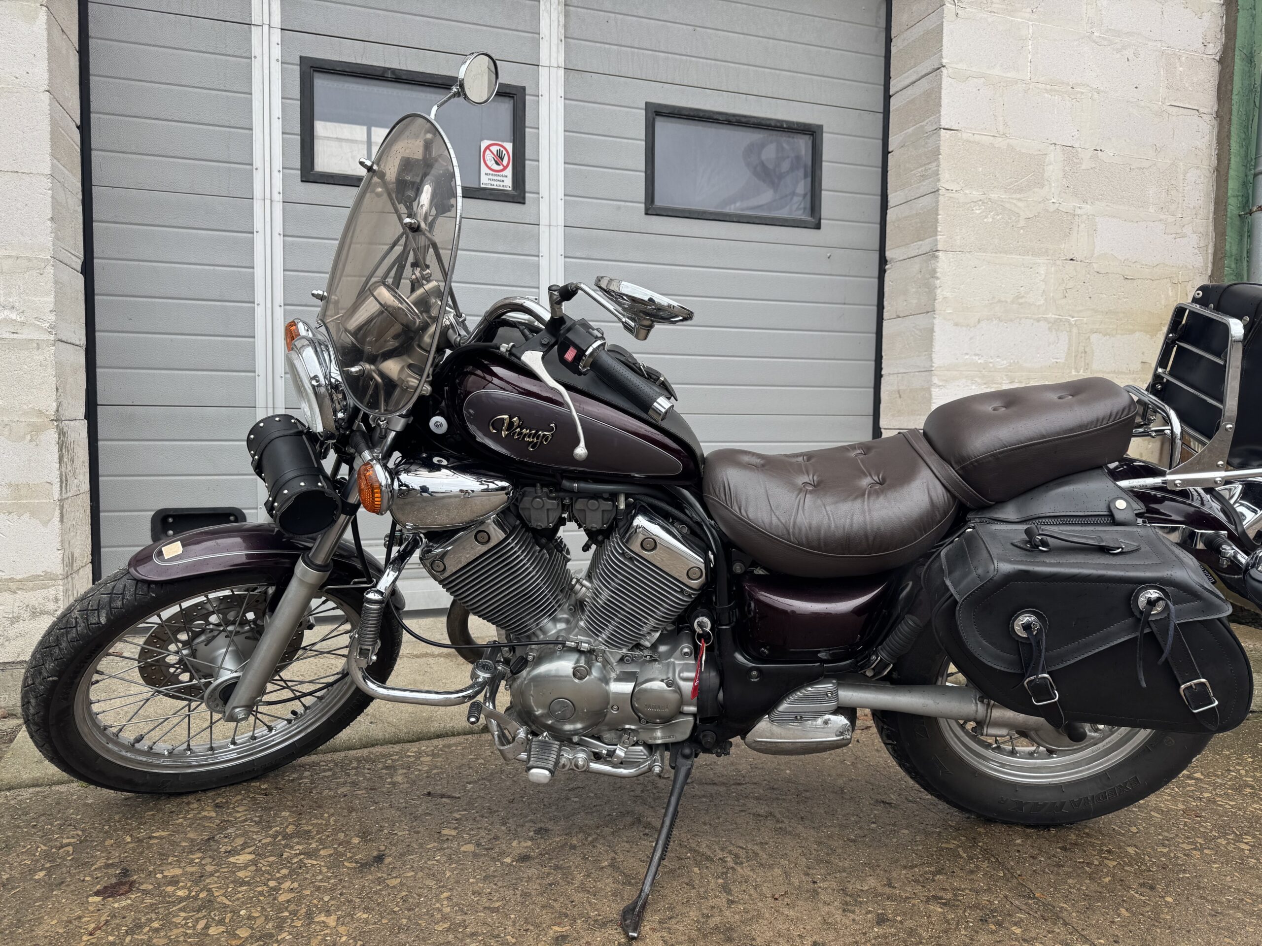 YAMAHA XV 535